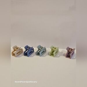 New Five Mini Hair Clips 3/15$ Bundle Deal